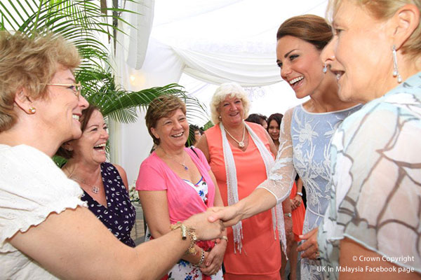 Kate wears Temperley London for Diamond Jubilee tea party in Malaysia