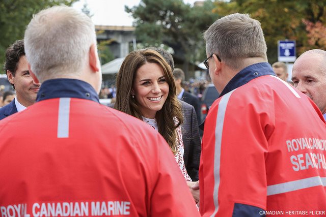 Kate meets first responders in Vancouver