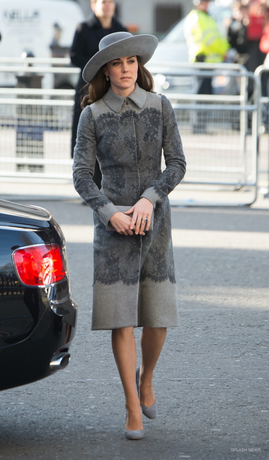 Kate wears a grey Erdem coat for the 2016 Commonwealth Day Observance Service