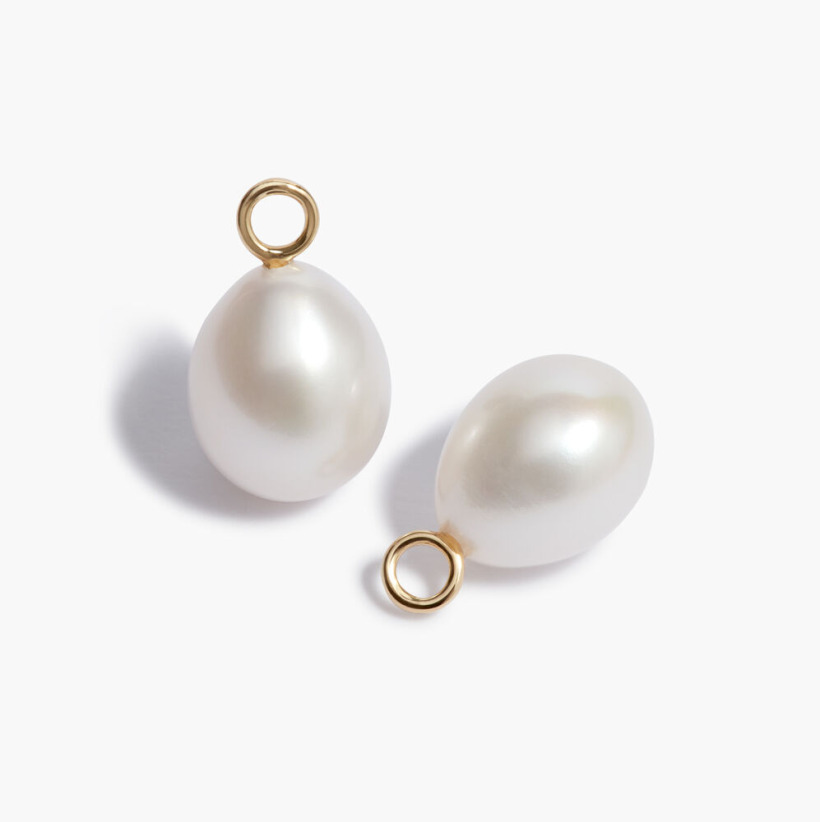 Pearl drop earrings