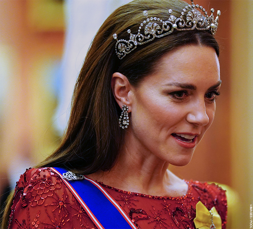 The Princess of Wales at the 2022 Diplomatic Reception wearing the Lotus Flower Tiara and a pair of diamond chandelier earrings.