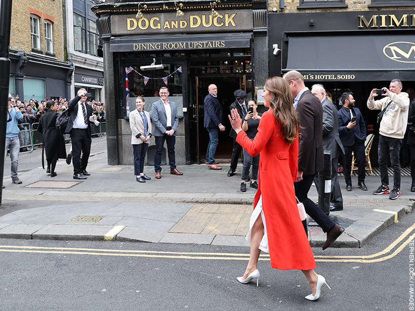 William and Kate walking into the Dog and Duck pub