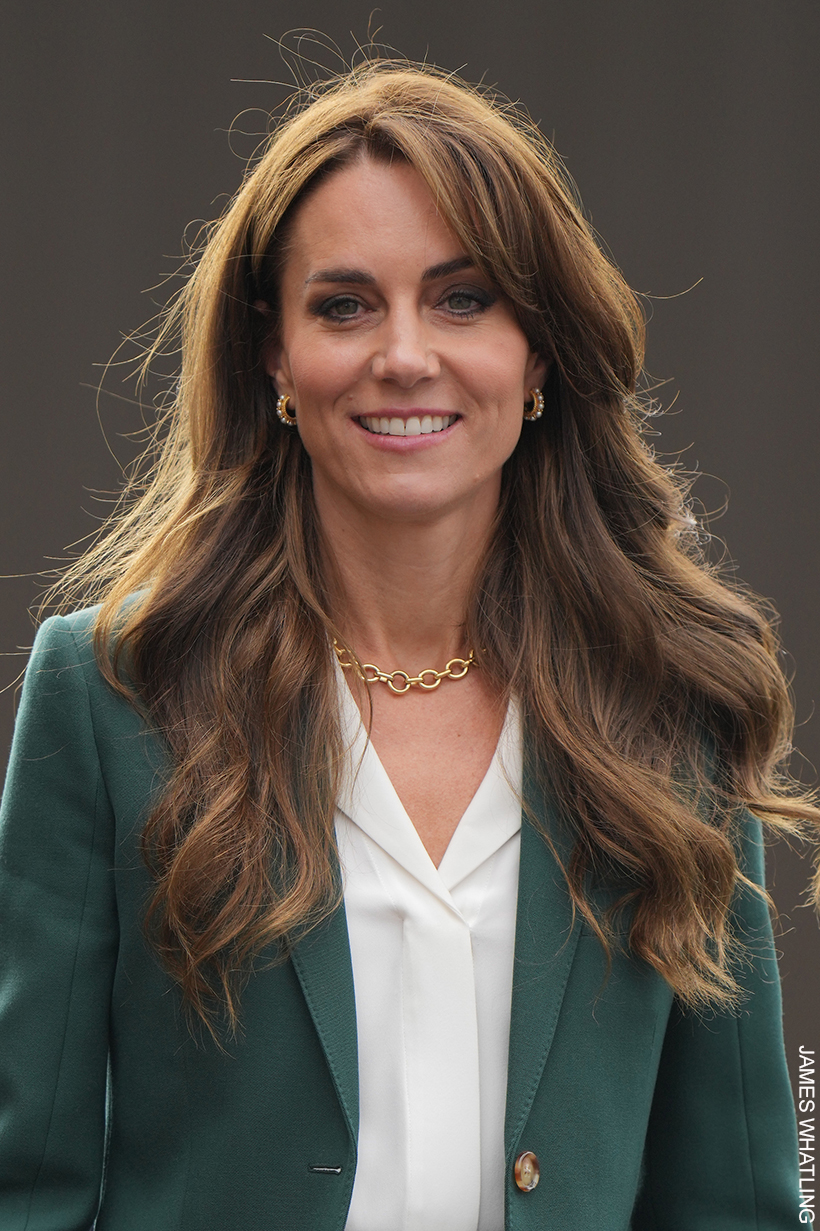 Kate Middleton wearing the Laura Lombardi 'Portrait' necklace during a visit to a Yorkshire textile mill in September 2023