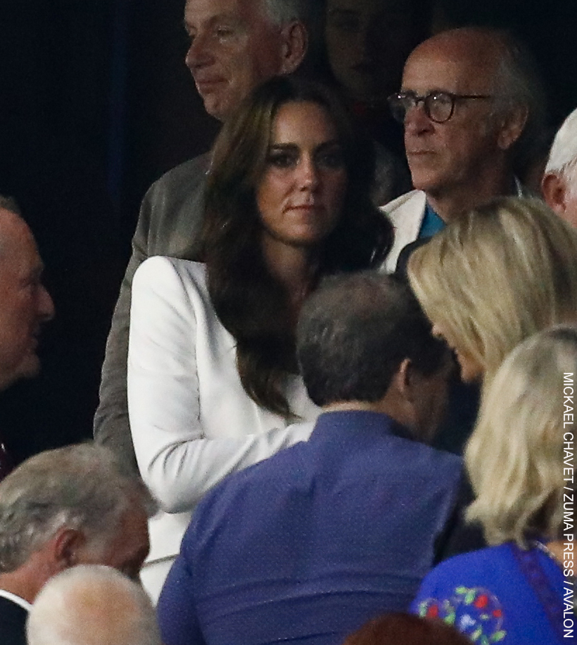 Kate Middleton Wows in White as she Supports England in the Rugby World Cup