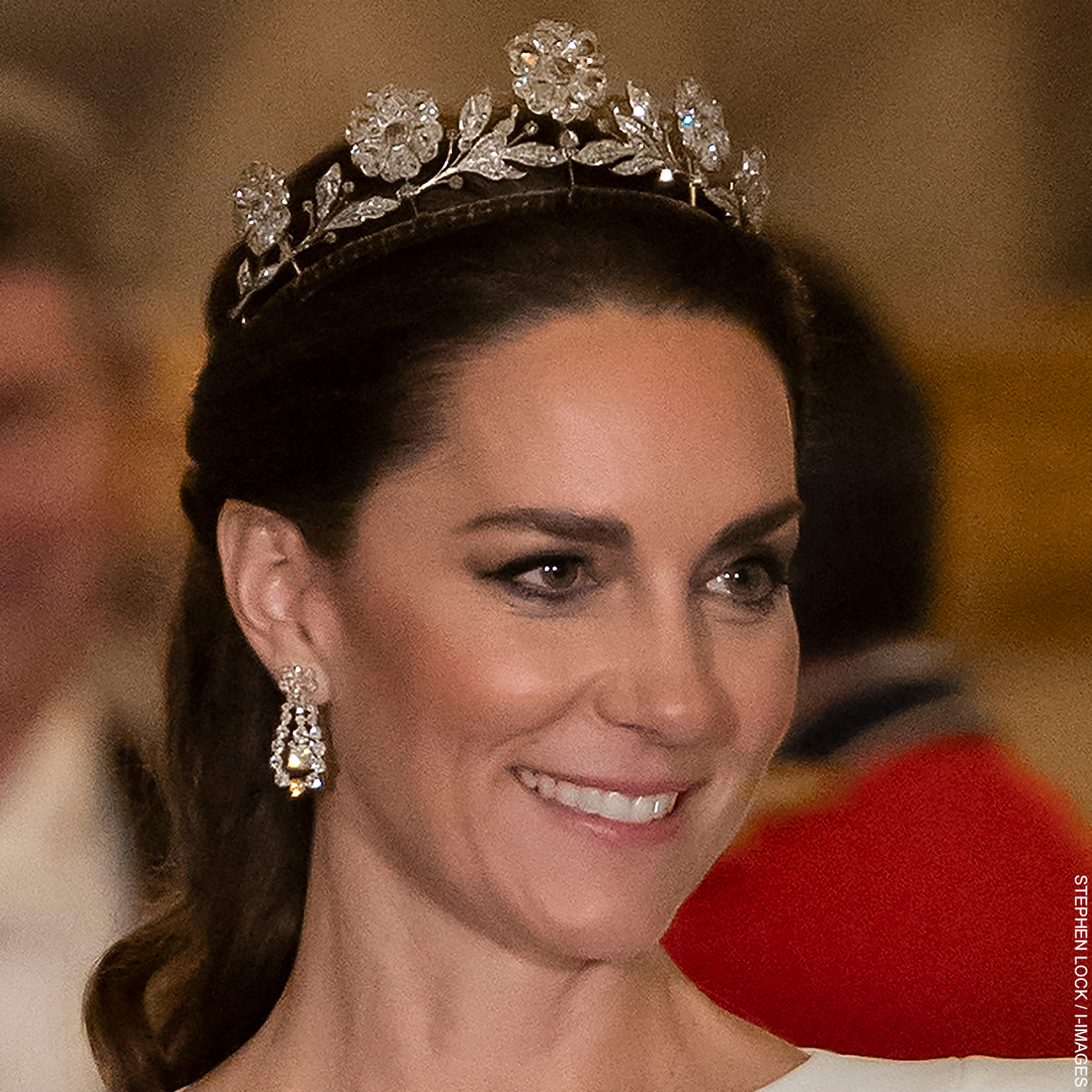 STRATHMORE ROSE TIARA