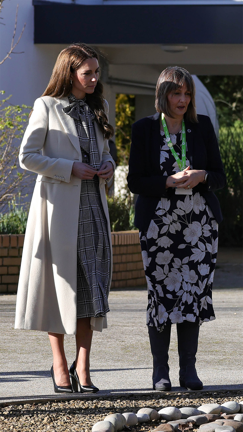 Kate Middleton's outfit today in Wales. Credit: Andrew Parsons / Kensington Palace