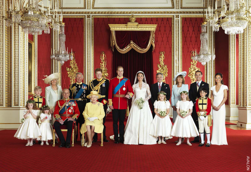 An official portrait of the Prince and Princess on their wedding day, with their families and bridal party