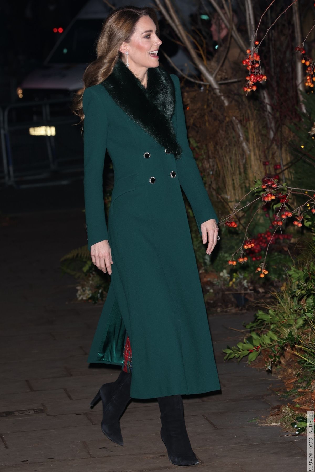 The Princess of Wales looks fabulously festive in green for ‘Together At Christmas’ carol concert